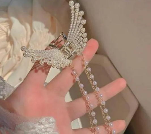 Floral fusion Korean jewellery pin for women