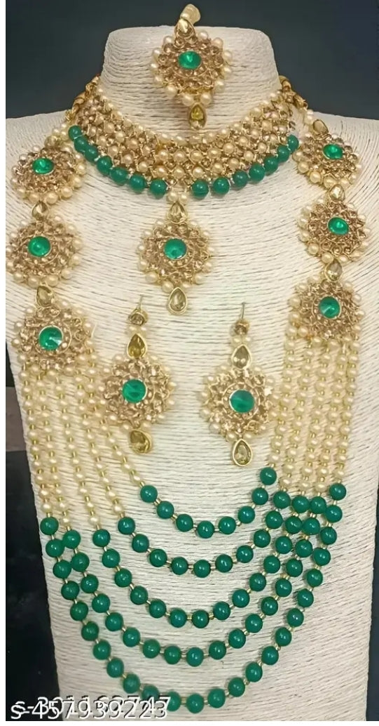 Floral fusion limitededition jewellery set