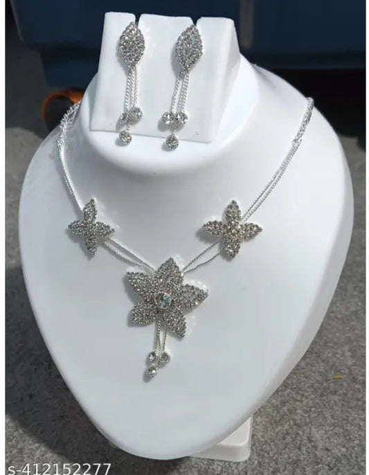 TIGENECY women nakelac jewellery white set with earring