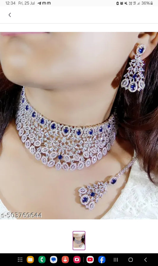 Floral fusion limitededition royal necklace